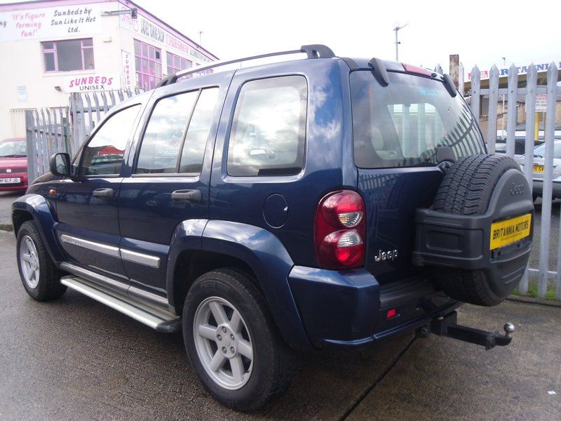  2005 Jeep Cherokee Limited CRD  2