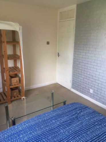 Double Room to Rent  5