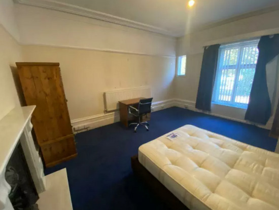 Double Room bills Included UOB BCU student house share.  2