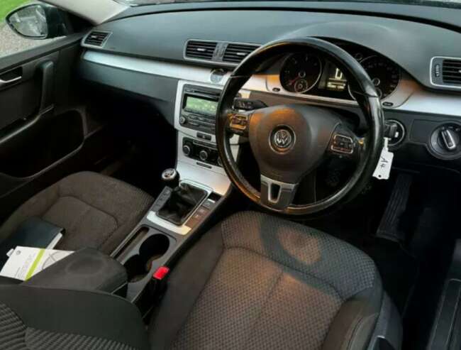 2012 Volkswagen Passat S Bluemotion Tech TDI  7