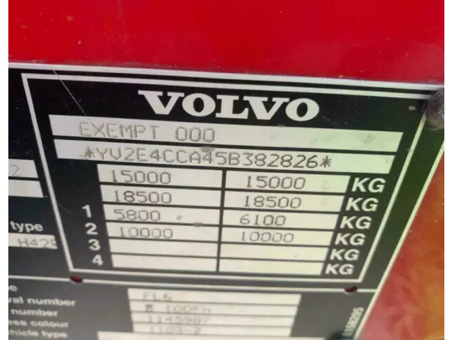 2005 Volvo Fire Engine thumb 14