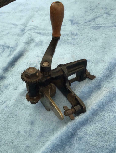 Antique Victorian Tool Engraver Crimper Etc  1