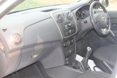  2015 Dacia Logan MCV 1.5dCi 90 DPF EU5 thumb 6