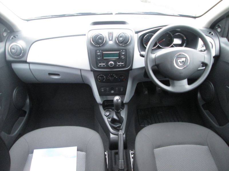  2014 Dacia Sandero 1.2 5dr  4