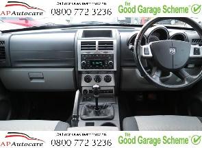 2008 Dodge Nitro SE 2.7TD 5dr thumb-13747