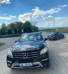 Mercedes ML 350 thumb 4
