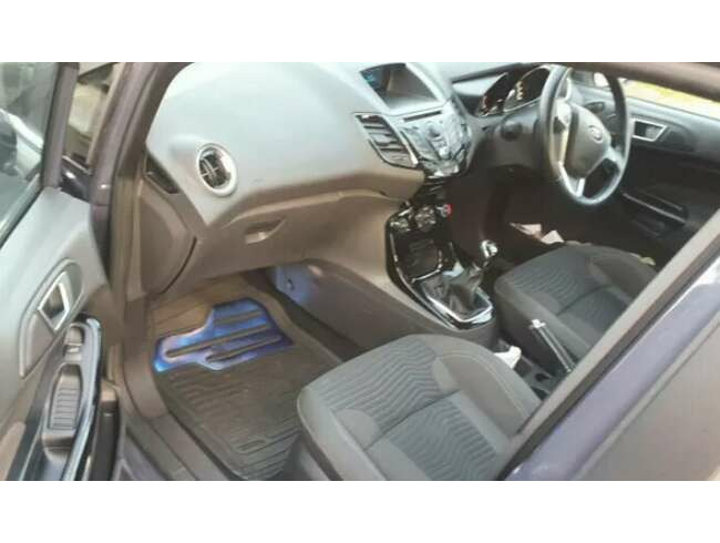 2014 Ford Fiesta, Hatchback, Manual, 1241 (cc), 5 Doors  1