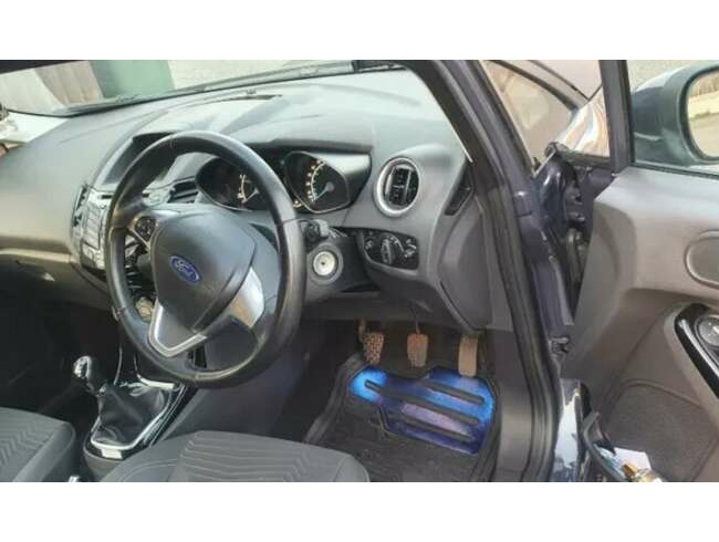 2014 Ford Fiesta, Hatchback, Manual, 1241 (cc), 5 Doors  3