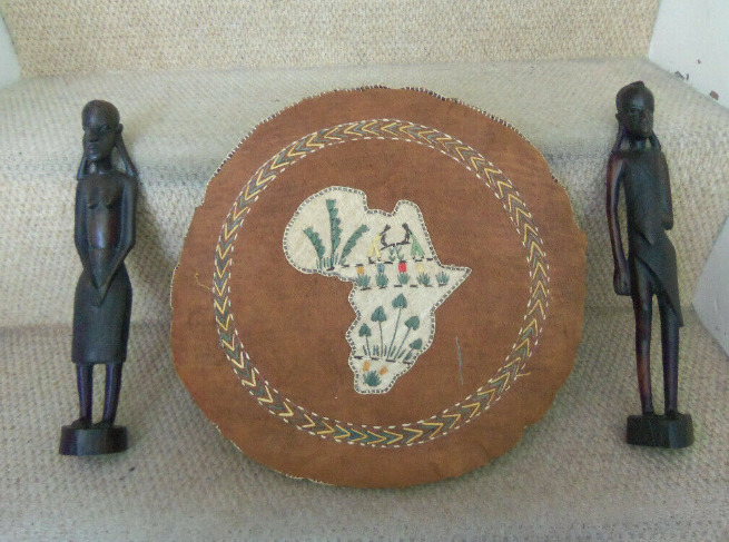 Vintage Handmade Souvenirs - African Tribal Figurines + Decorativecushion  0