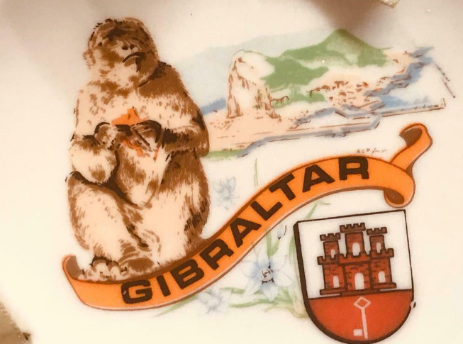 Vintage C1960s Gibraltar Souvenir miniature Ribbon Plate  1