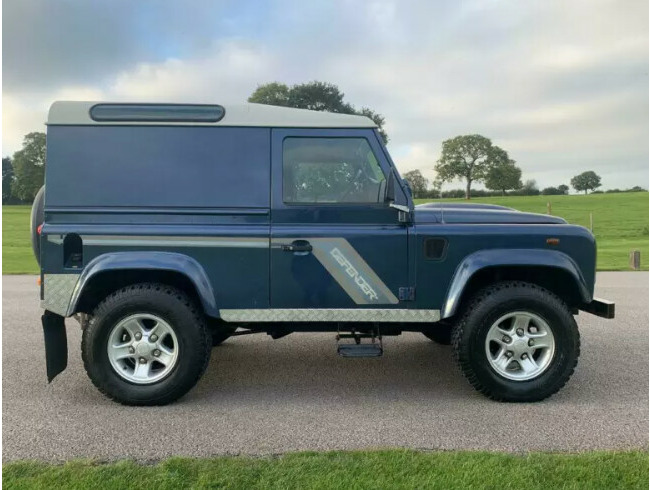 2008 Land Rover Defender 90 County HT  1