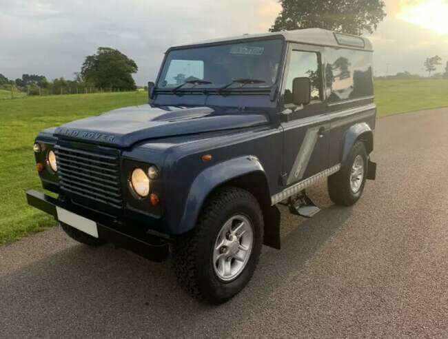 2008 Land Rover Defender 90 County HT  5