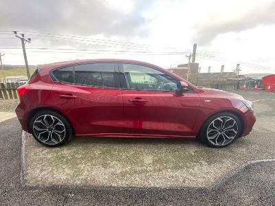 2019 Ford Focus thumb-853
