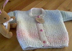 Selection Of Brand New Hand Knitted Baby Clothes thumb 7