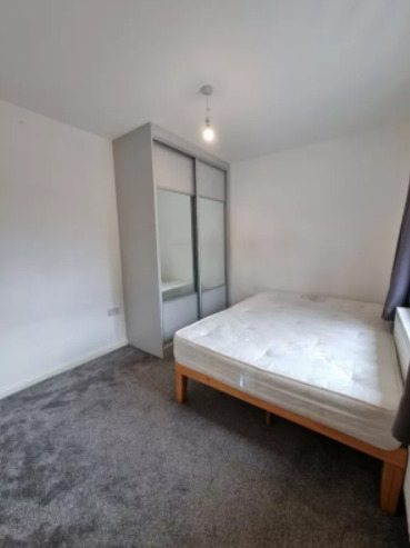 A Brand New Studio Flat in Perfect Condition  4