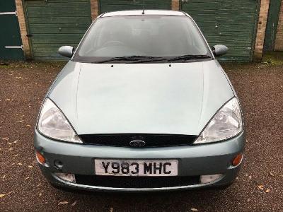  2001 Ford Focus 1.6 5dr thumb 2