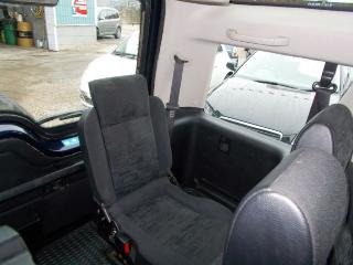  2003 Land Rover Discovery 2.5 TD5 GS 5d thumb 7