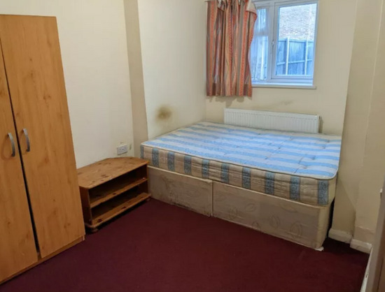Large Double Room in Harrow Fully Furnished and Refurbished Including Bills  1