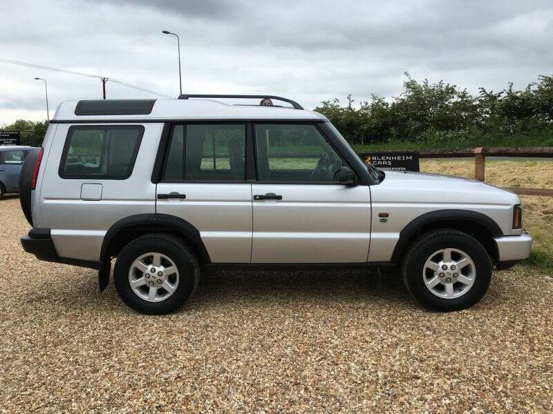  2003 Land Rover Discovery 2.5 Td5 GS  3