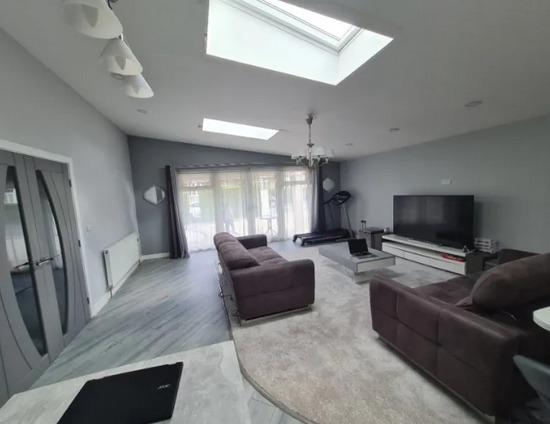 BD5 4 Bedroom Spacious Semi-Detached House Available 1St August 2022  3