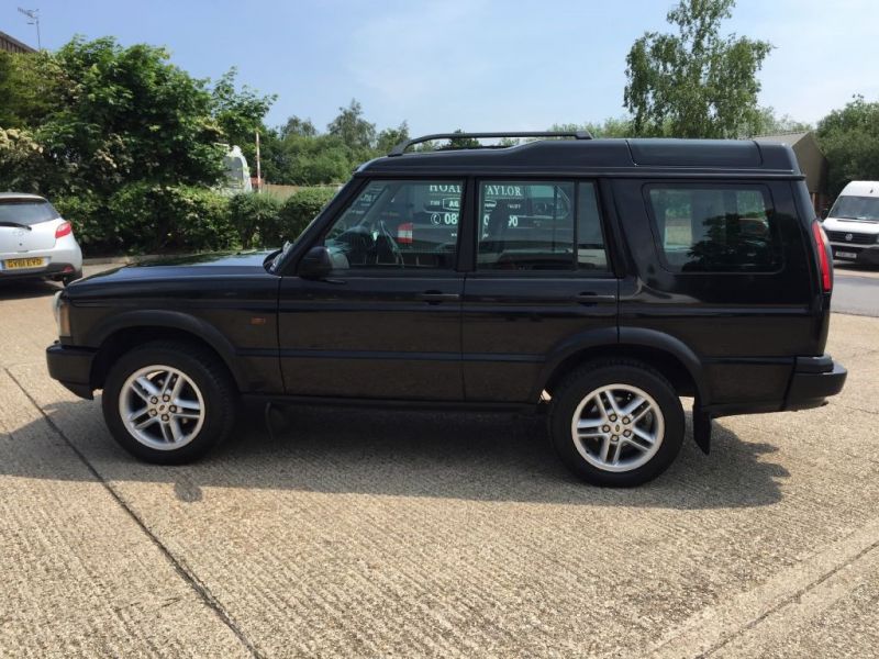  2002 Land Rover Discovery TD5 GS  2