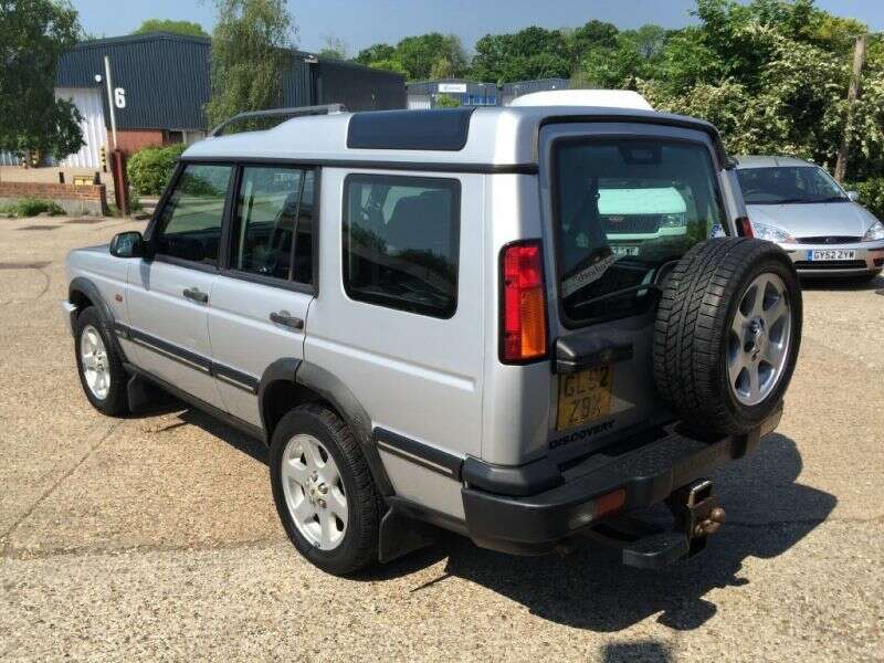  2003 Land Rover Discovery TD5  3