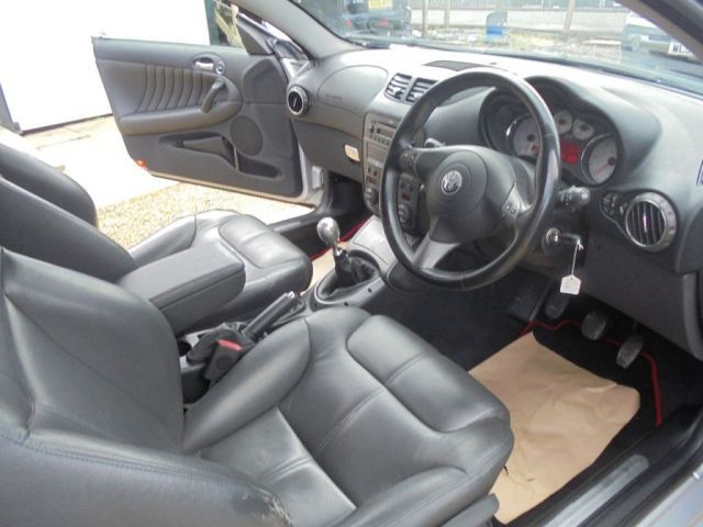  2008 Alfa Romeo GT 1.9 JTDM 16V 3d  6