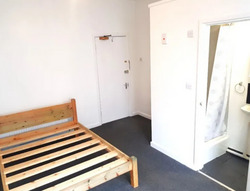 Studio Flat - Portswood - Bills Included - Available 31St August thumb 3