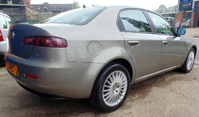  2008 Alfa Romeo 159 1.9 16v 4dr thumb 6