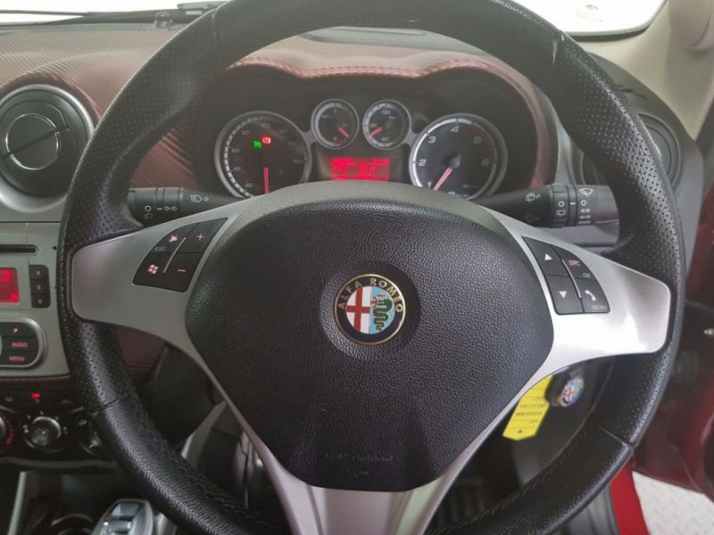  2012 Alfa Romeo MiTo 1.6 3d  6