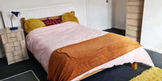 Studio flat - Portswood - Bills Included - Available 21st August  0