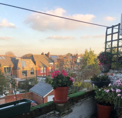 2 Bedroom Flat in Muswell Hill Broadway, London, N10 (2 Bed) (#1412336) thumb 2