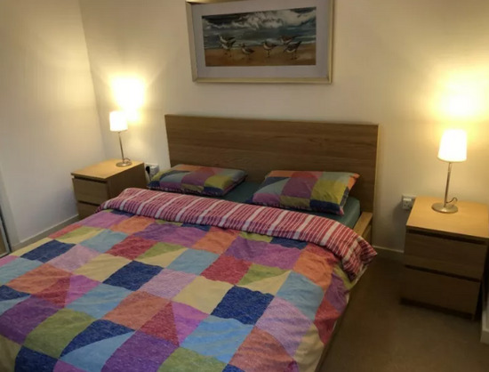 Two Bed Flat off Easter Road Private Parking  3