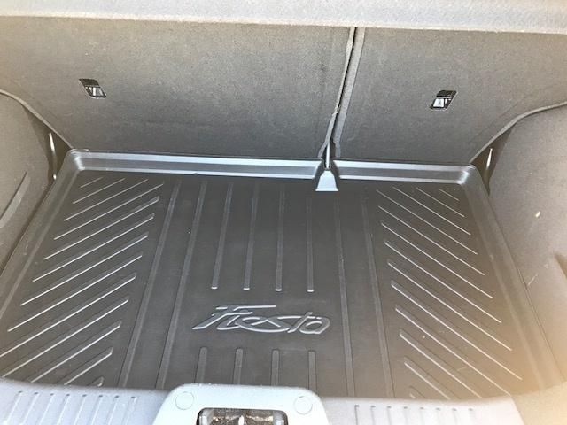  2015 Ford Fiesta 1.6 Titanium Powershift 5dr  7