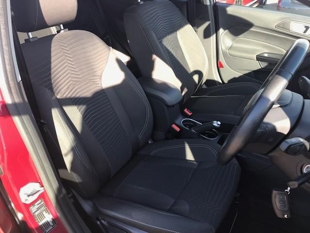  2015 Ford Fiesta 1.6 Titanium Powershift 5dr  6