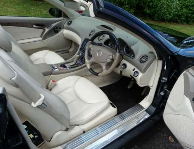 2006 Mercedes-Benz SL 350, Convertible, Semi-Auto, 3498 (cc), 2 doors thumb 3