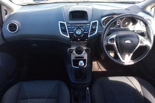  2011 Ford Fiesta 1.4 Titanium 5dr thumb 9