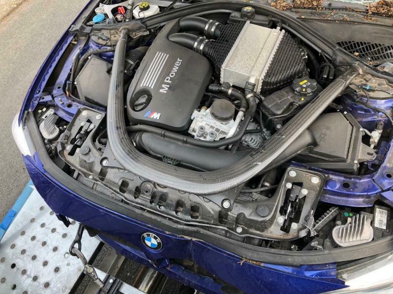  2017 BMW M4 DCT  5