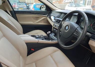  2012 BMW 5 Series 520d thumb 2