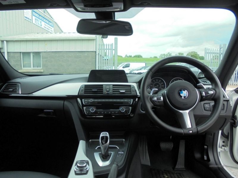  2016 BMW 3 Series 2.0 M Sport  6