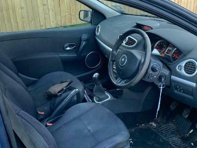  2006 Renault Clio 1.2 3dr Spares and Repair thumb 8