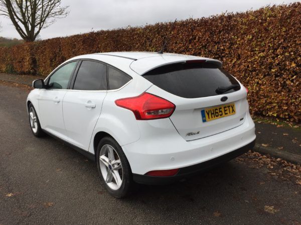  2015 Ford Focus 1.0 Eco Boost 5dr  4