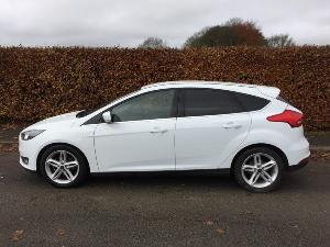  2015 Ford Focus 1.0 Eco Boost 5dr thumb 4