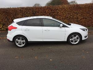  2015 Ford Focus 1.0 Eco Boost 5dr thumb 3