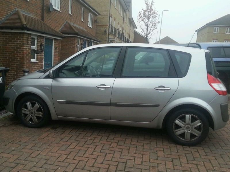  2006 Renault Megane Scenic-Perfect for Spare Parts  0