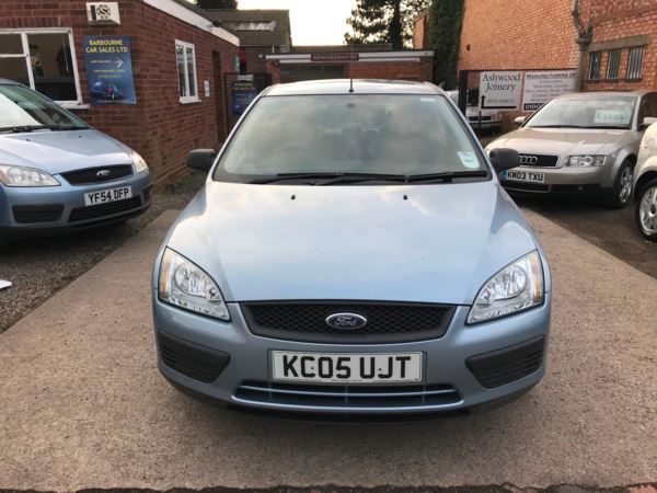  2005 Ford Focus 1.6 LX 5dr  1