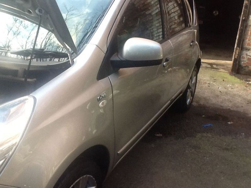  2010 Nissan Note 1.6  2