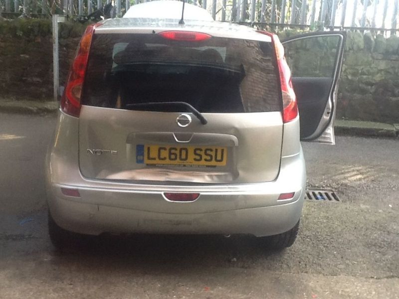  2010 Nissan Note 1.6  3