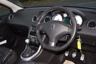  2009 Peugeot 308 2.0 HDI GT thumb 6