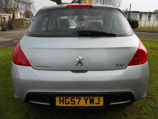  2007 Peugeot 308 2.0 HDi GT 5dr  4